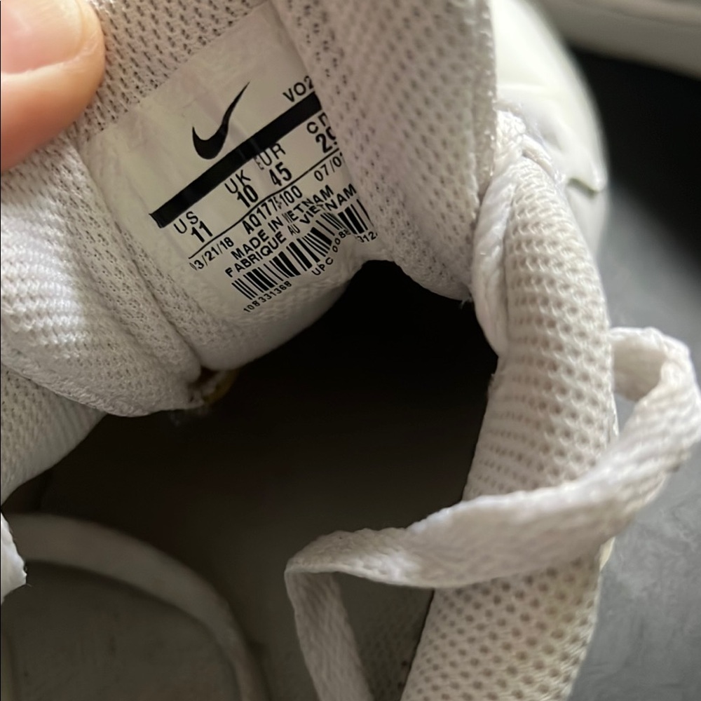 Nike Men's White Sneakers - Picture 14 of 15